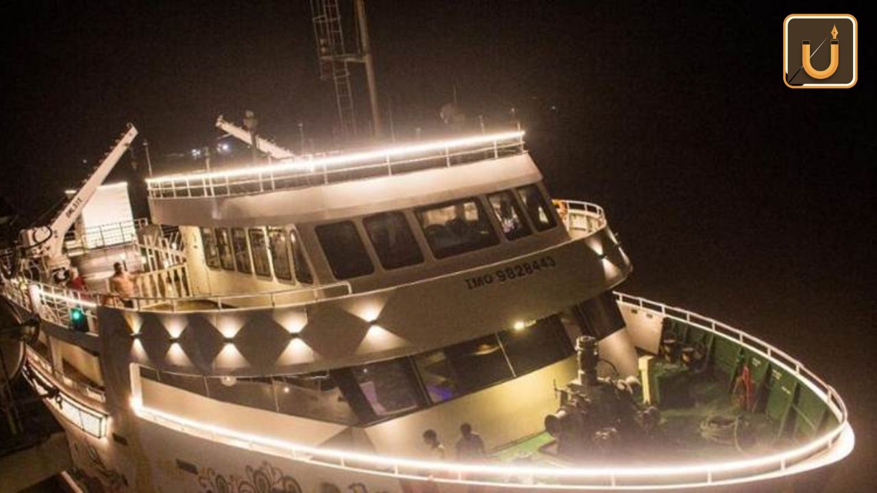Usthadian Academy /Nitin Gadkari Inaugurates ‘Classic Imperial’ Luxury Cruise In Kerala | 01 dec 2023 Usthadian Academy /Nitin Gadkari Inaugurates ‘Classic Imperial’ Luxury Cruise In Kerala